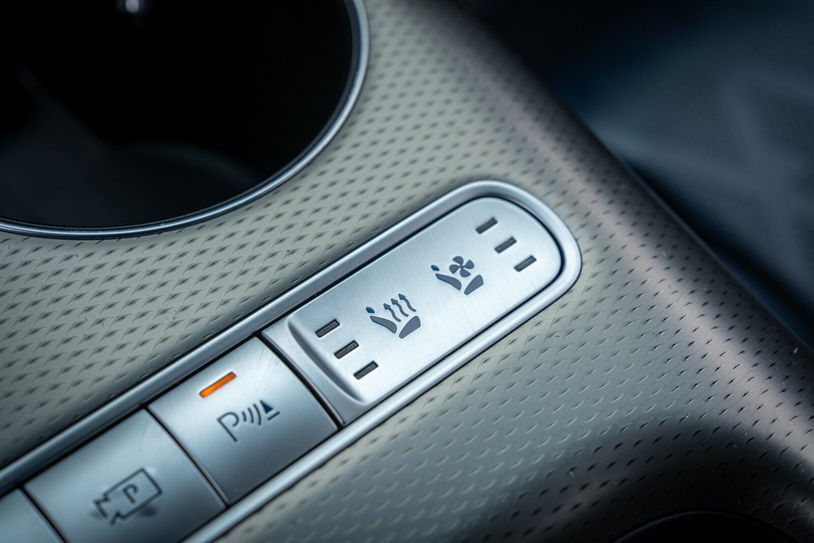 2023 Genesis GV60 Performance   - Photo 48 - Renton, WA 98057