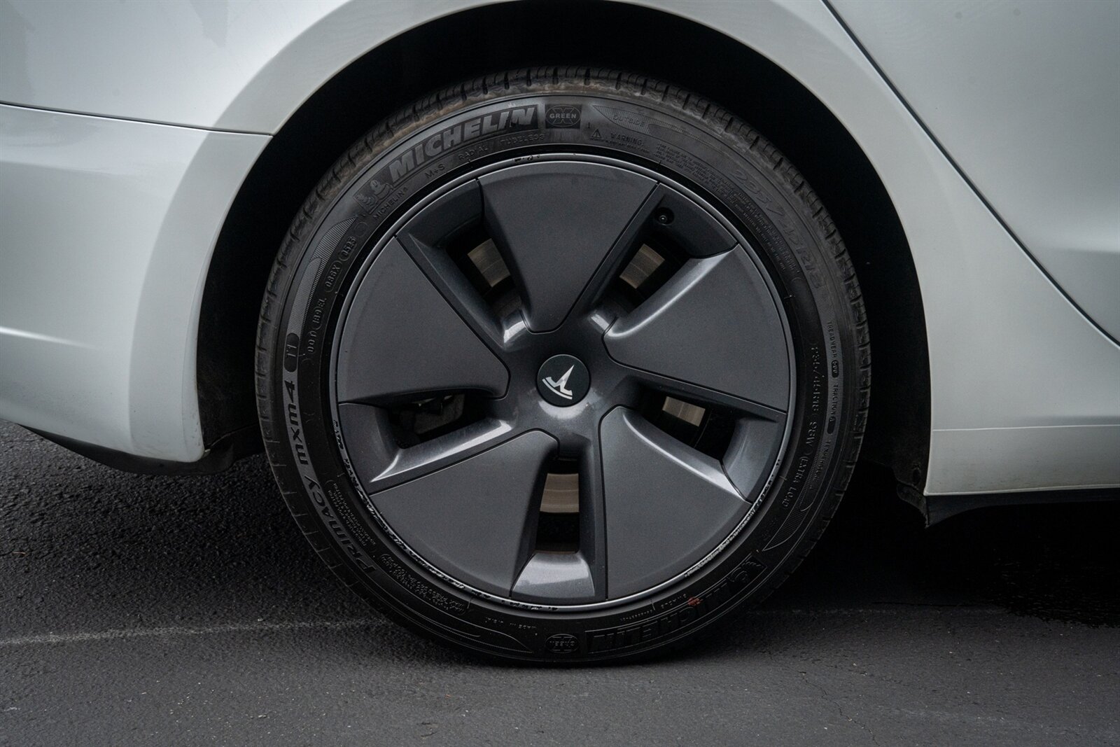 2023 Tesla Model 3   - Photo 17 - Renton, WA 98057