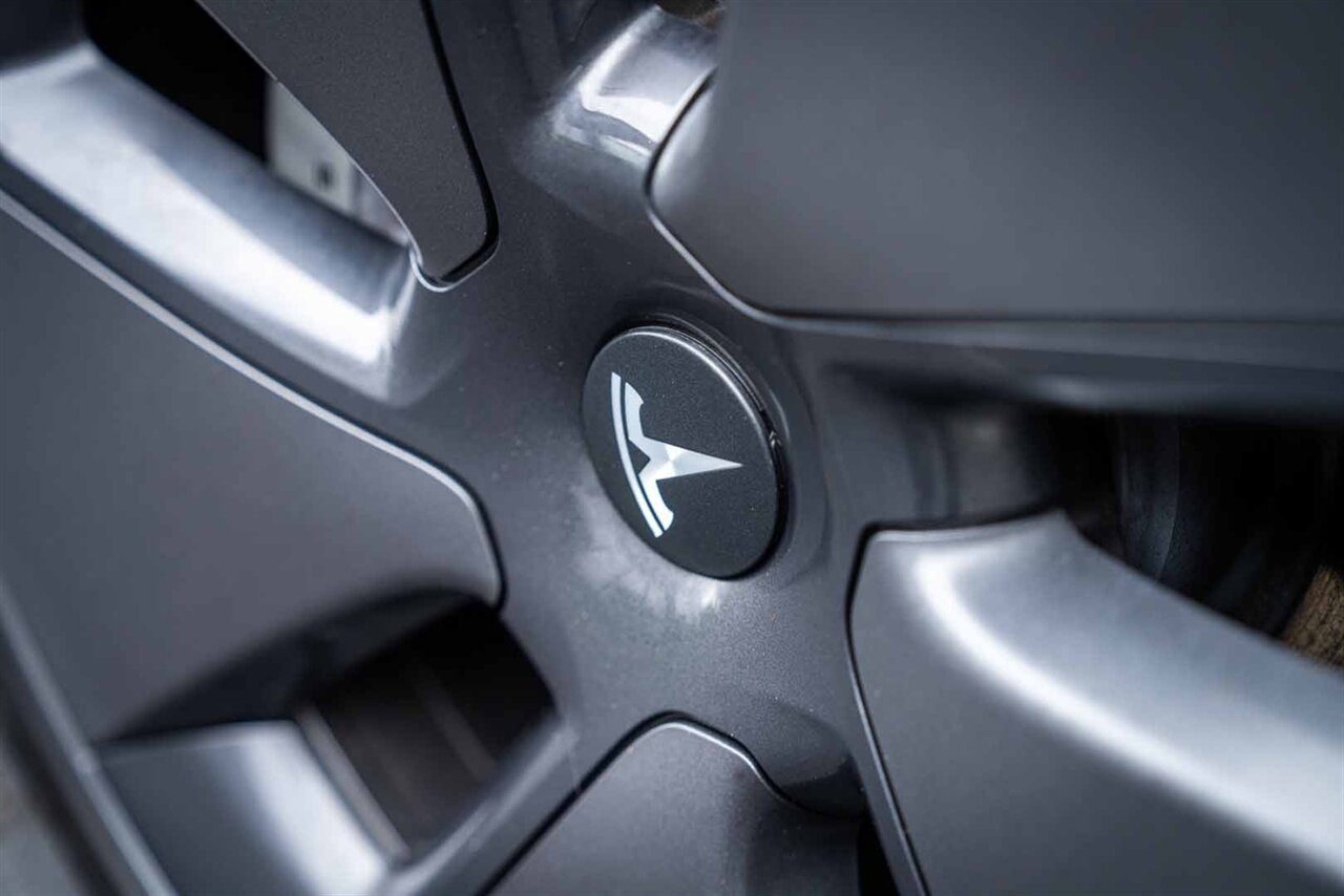2023 Tesla Model 3   - Photo 14 - Renton, WA 98057