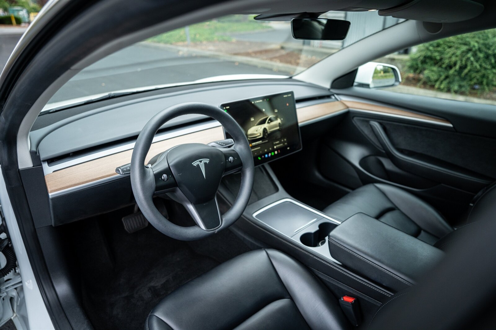 2023 Tesla Model 3   - Photo 24 - Renton, WA 98057