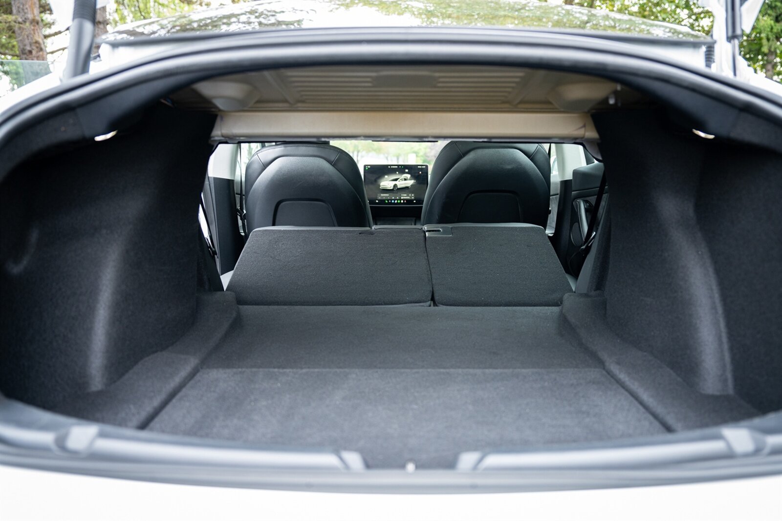 2023 Tesla Model 3   - Photo 22 - Renton, WA 98057