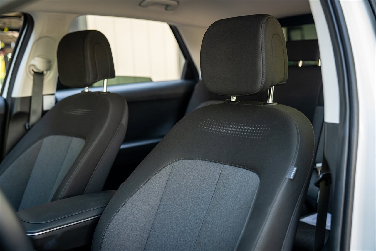 2024 Hyundai IONIQ 5 SE   - Photo 29 - Renton, WA 98057