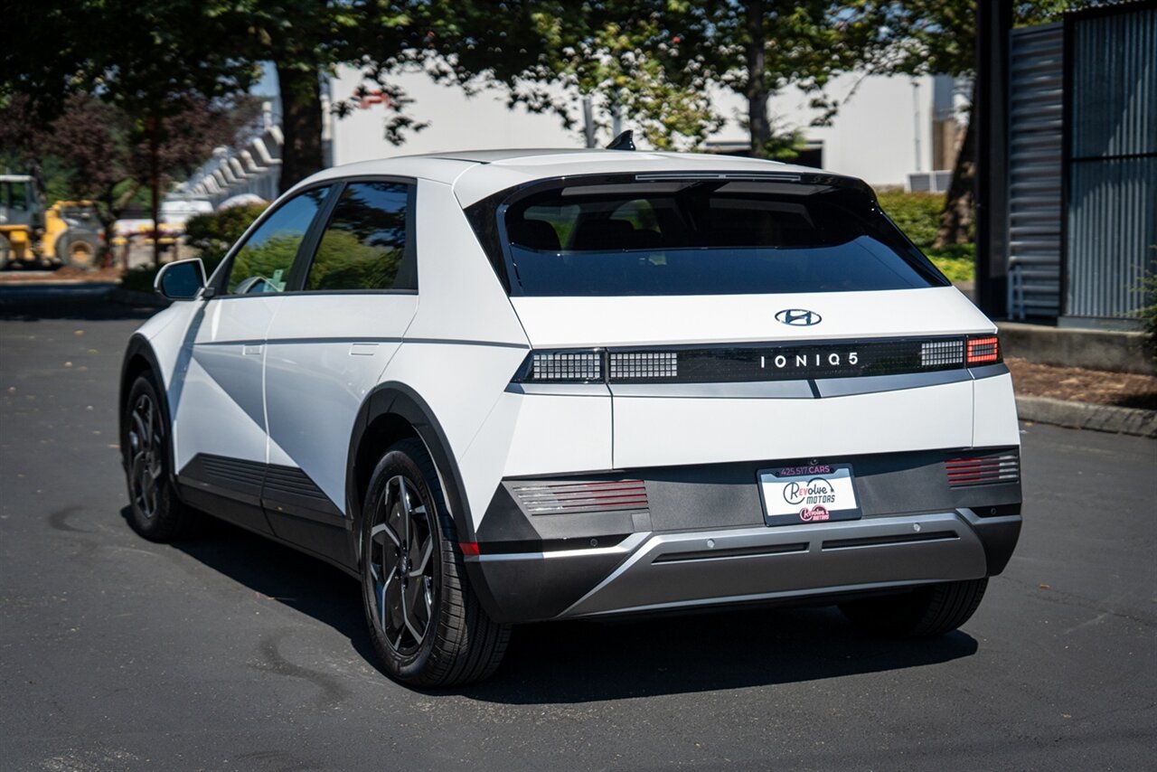 2024 Hyundai IONIQ 5 SE   - Photo 8 - Renton, WA 98057