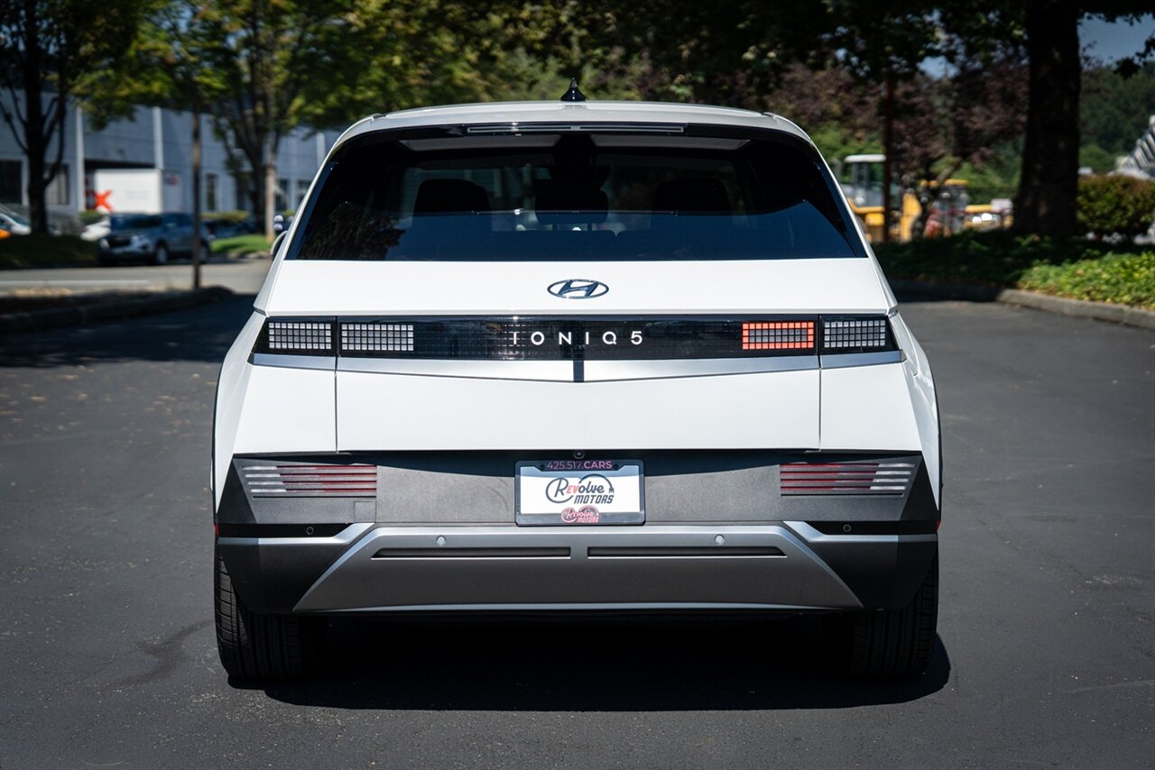 2024 Hyundai IONIQ 5 SE   - Photo 9 - Renton, WA 98057