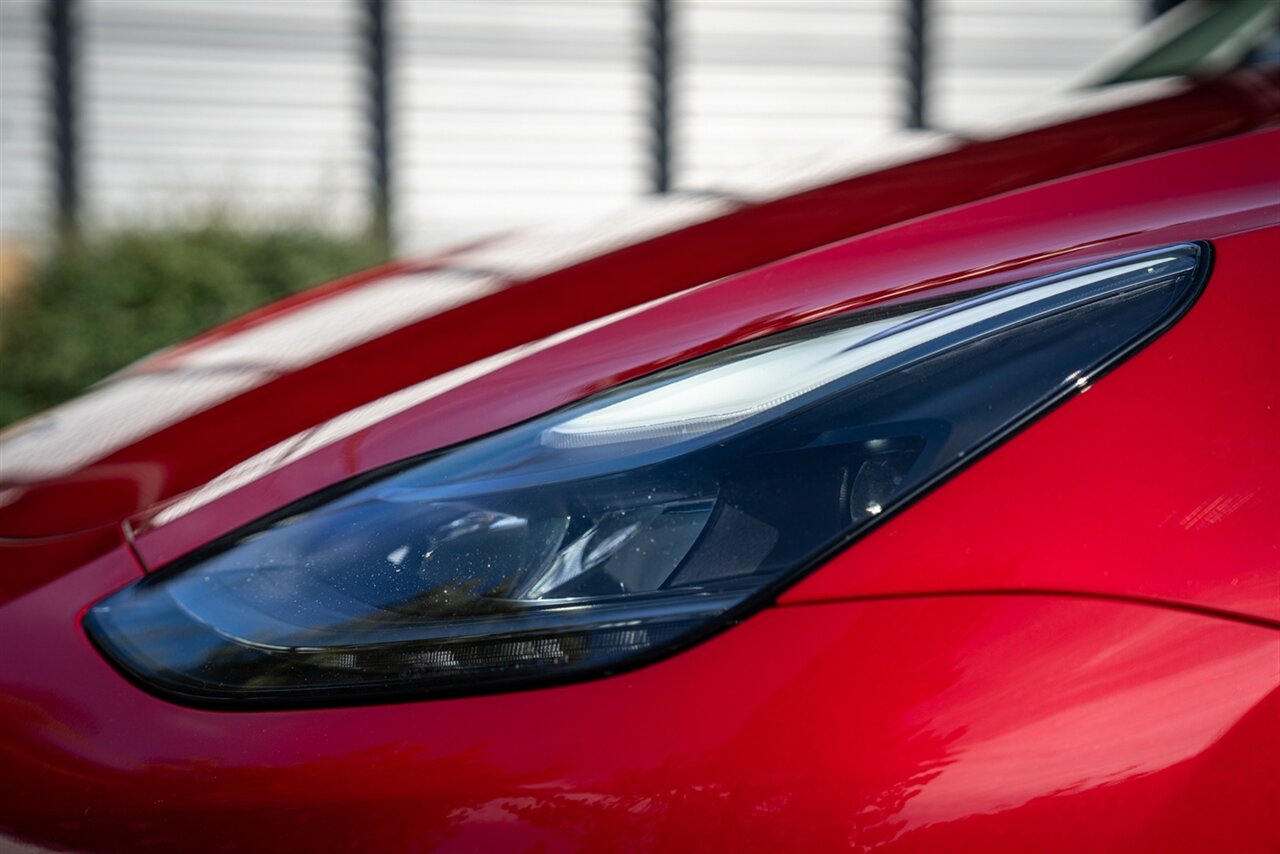 2023 Tesla Model Y Long Range   - Photo 4 - Renton, WA 98057