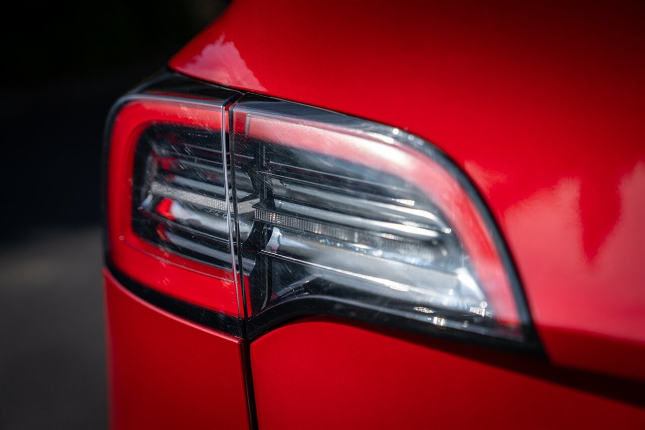 2023 Tesla Model Y Long Range   - Photo 16 - Renton, WA 98057
