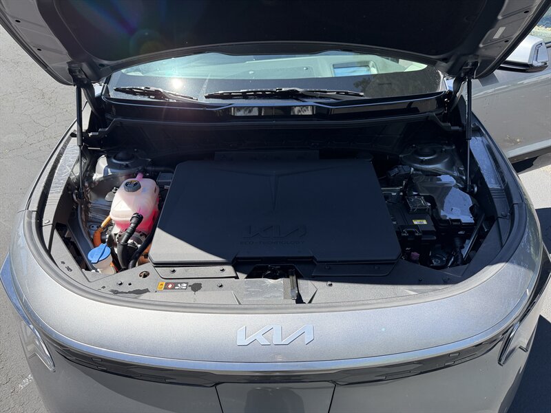 2023 Kia Niro EV Wave   - Photo 16 - Renton, WA 98057