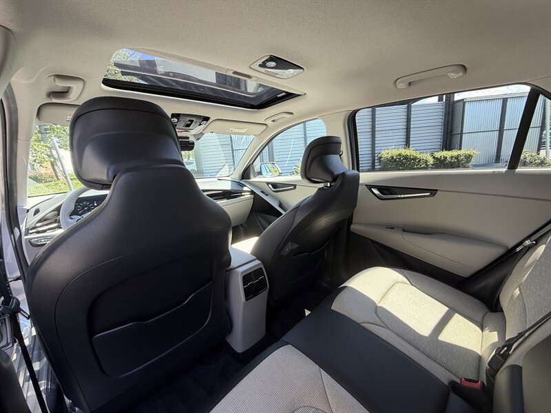 2023 Kia Niro EV Wave   - Photo 15 - Renton, WA 98057