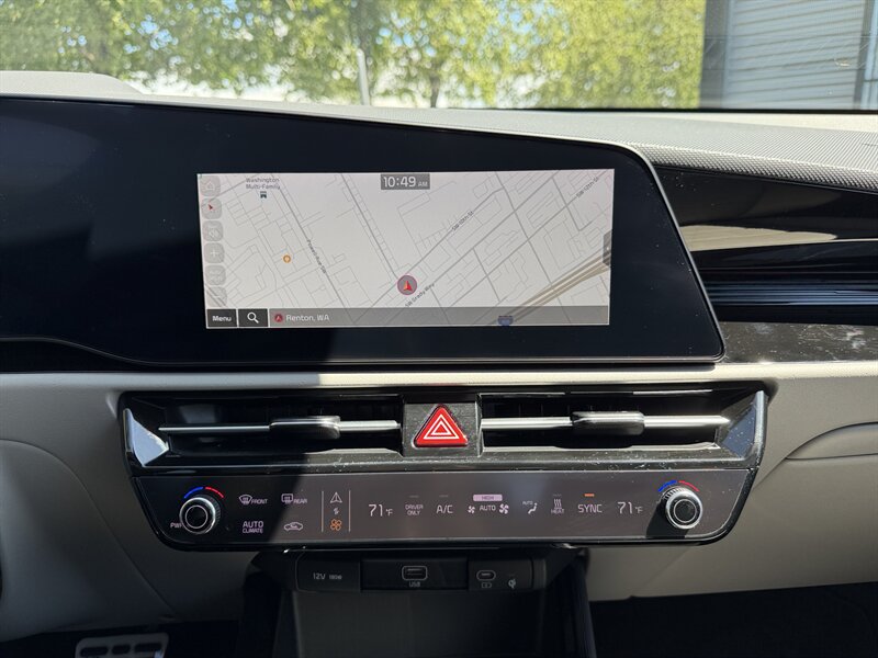 2023 Kia Niro EV Wave   - Photo 11 - Renton, WA 98057