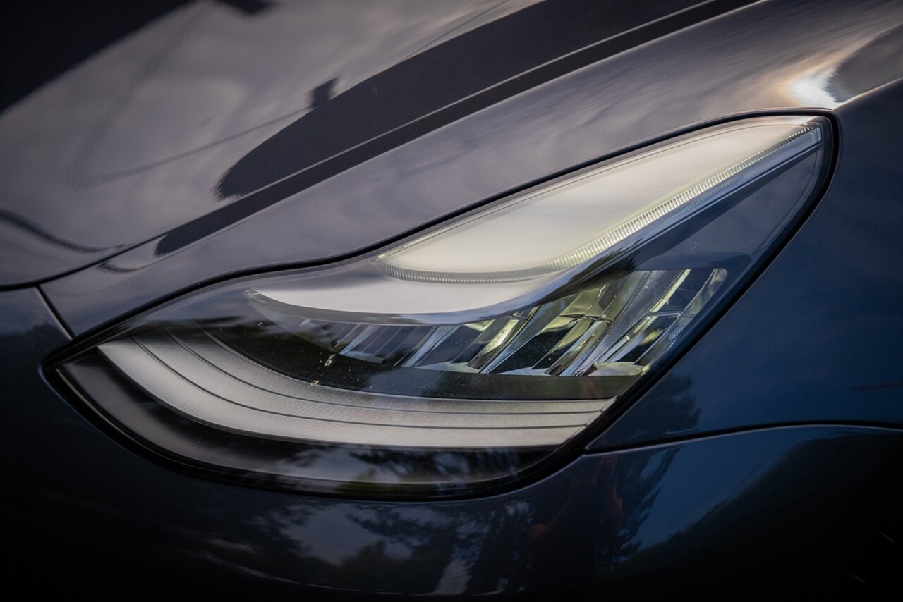 2018 Tesla Model 3 Long Range   - Photo 4 - Renton, WA 98057
