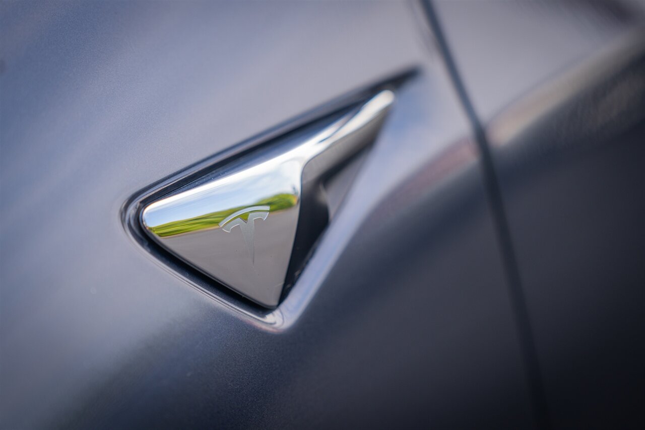 2018 Tesla Model 3 Long Range   - Photo 7 - Renton, WA 98057