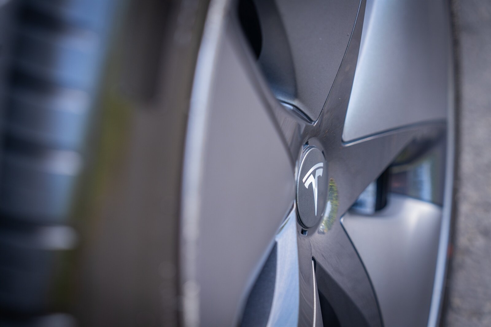 2018 Tesla Model 3 Long Range   - Photo 6 - Renton, WA 98057