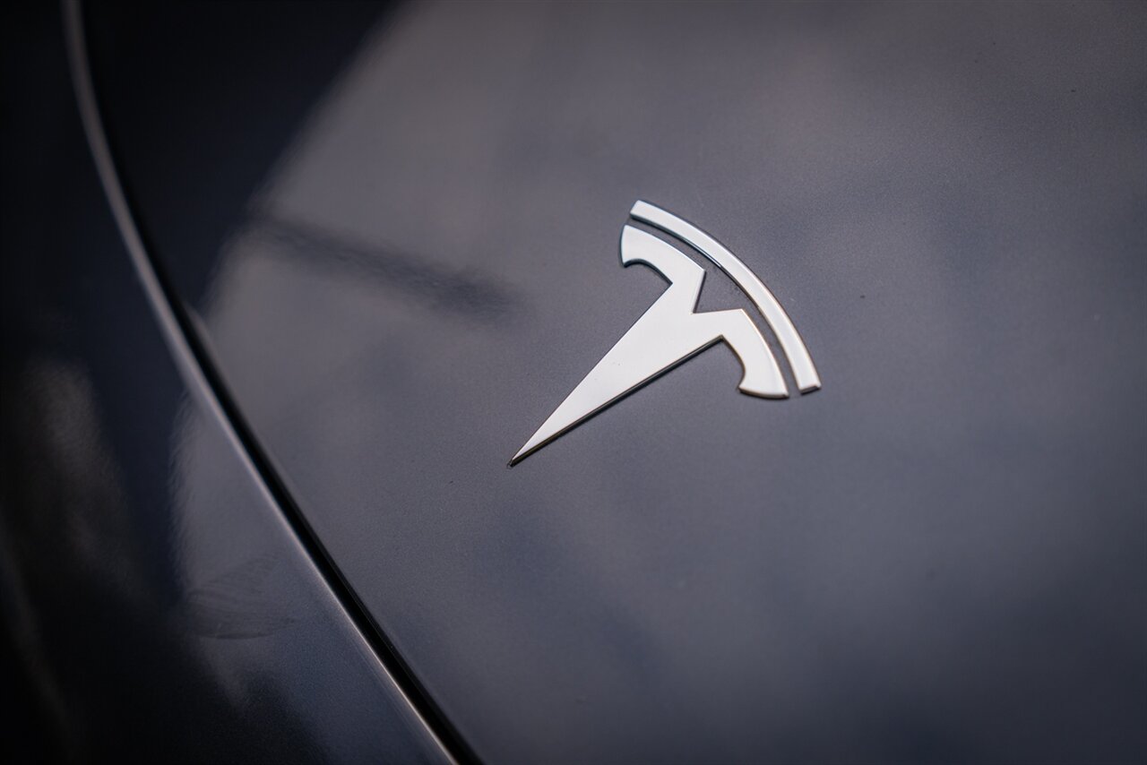 2018 Tesla Model 3 Long Range   - Photo 3 - Renton, WA 98057