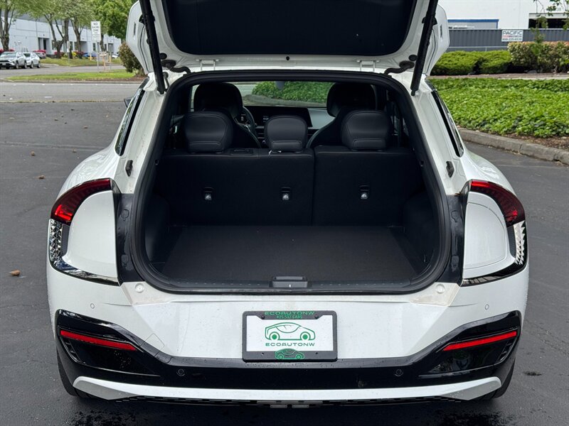2024 Kia EV6 GT-Line   - Photo 8 - Renton, WA 98057