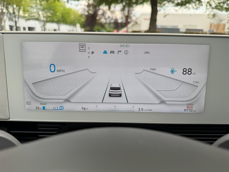 2024 Hyundai IONIQ 5 Limited   - Photo 14 - Renton, WA 98057