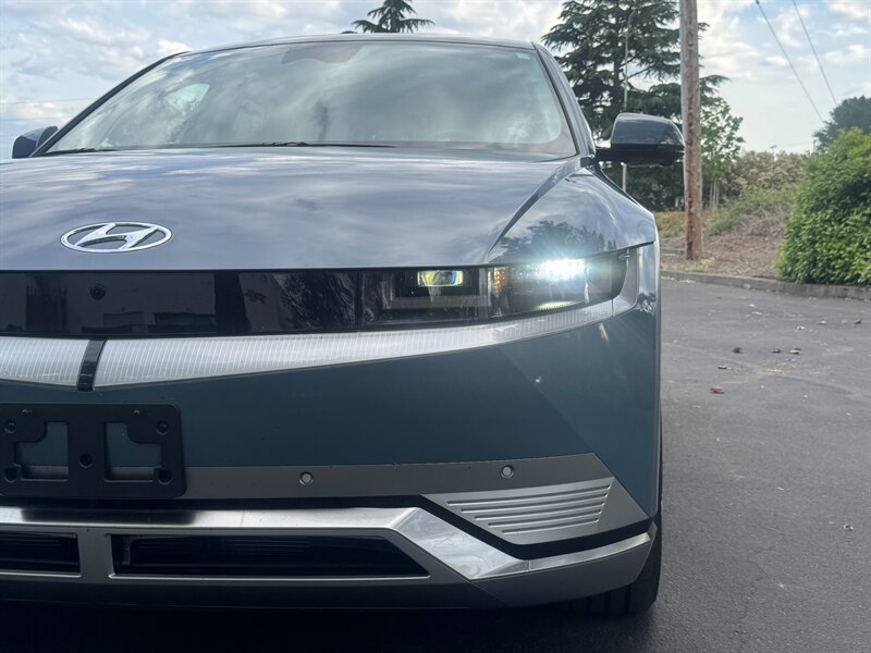 2024 Hyundai IONIQ 5 Limited   - Photo 4 - Renton, WA 98057