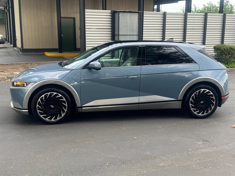 2024 Hyundai IONIQ 5 Limited   - Photo 15 - Renton, WA 98057