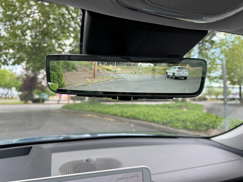 2024 Hyundai IONIQ 5 Limited   - Photo 11 - Renton, WA 98057