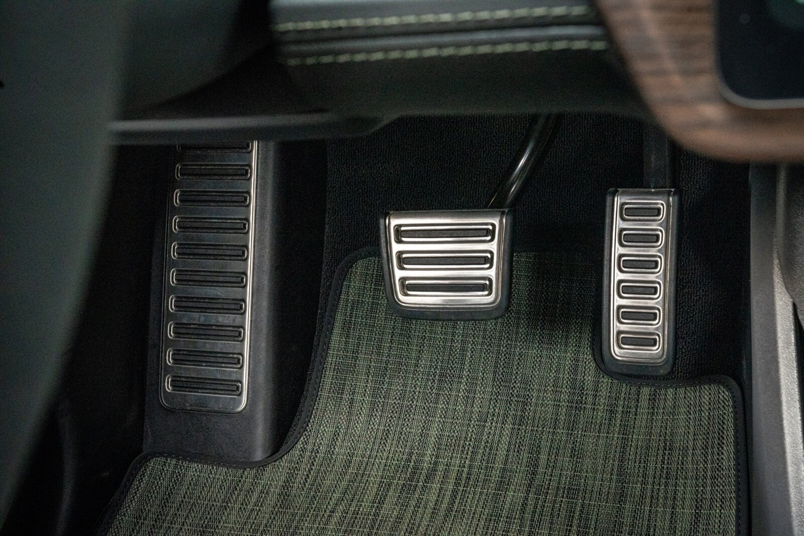 2023 Rivian R1T Adventure   - Photo 57 - Renton, WA 98057