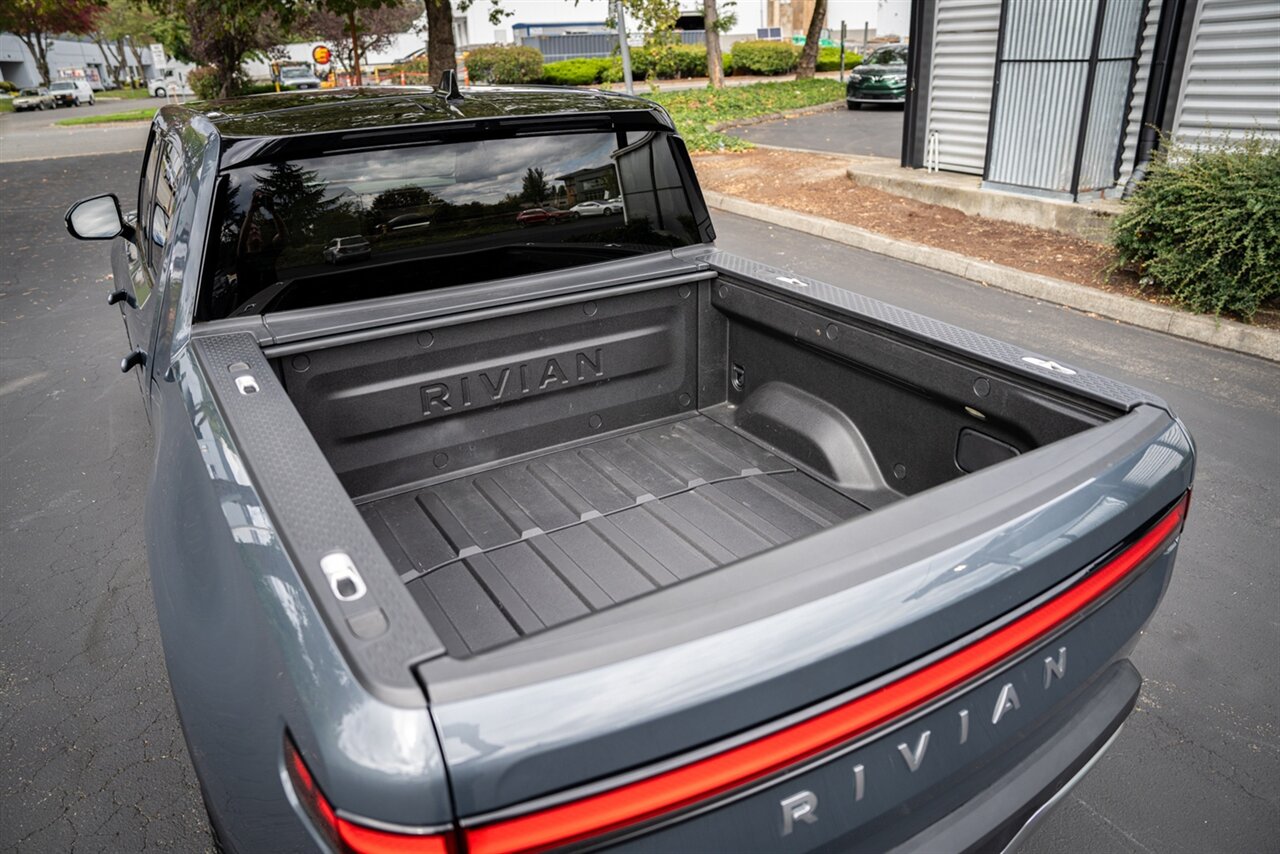 2023 Rivian R1T Adventure   - Photo 26 - Renton, WA 98057