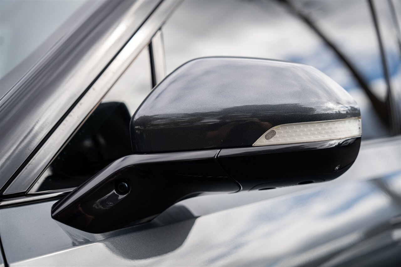 2023 Rivian R1T Adventure   - Photo 8 - Renton, WA 98057