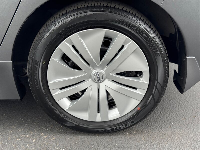 2024 Nissan LEAF S   - Photo 19 - Renton, WA 98057