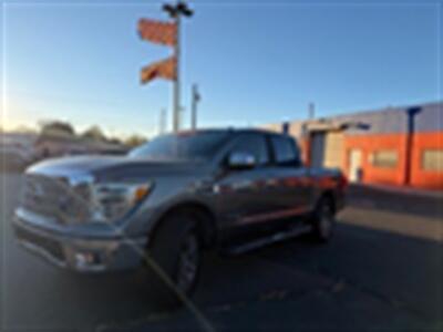 2017 Nissan Titan SL   - Photo 2 - Albuquerque, NM 87107