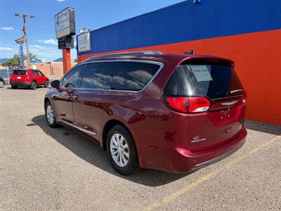2018 Chrysler Pacifica Touring L Plus - Photo 4 - Albuquerque, NM 87107