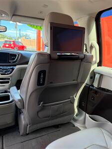 2018 Chrysler Pacifica Touring L Plus - Photo 14 - Albuquerque, NM 87107