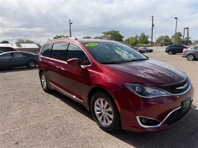 2018 Chrysler Pacifica Touring L Plus - Photo 2 - Albuquerque, NM 87107