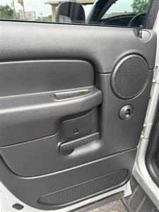 2004 Dodge Ram 1500 ST - Photo 6 - Albuquerque, NM 87107