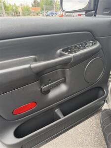 2004 Dodge Ram 1500 ST - Photo 12 - Albuquerque, NM 87107