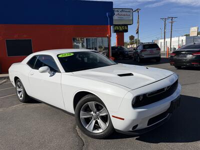 2020 Dodge Challenger SXT   - Photo 1 - Albuquerque, NM 87107