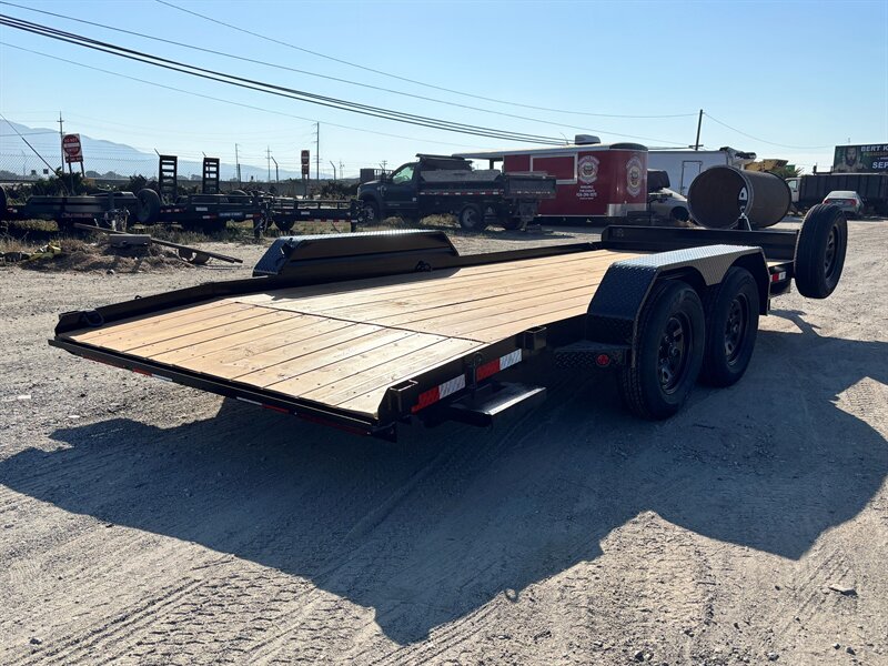 2027 RJ Trailers 7'x18' Car Hauler 7K - Photo 3 - Salinas, CA 93908