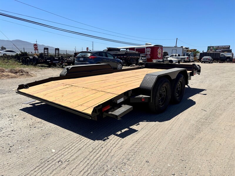 2027 RJ Trailers 16' Car Hauler 7K C-7X1623 - Photo 4 - Salinas, CA 93908
