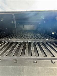 2017 Toyota Tacoma SR5 V6   - Photo 8 - Frederick, CO 80504