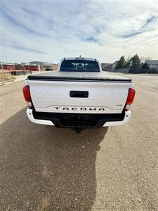 2017 Toyota Tacoma SR5 V6   - Photo 9 - Frederick, CO 80504