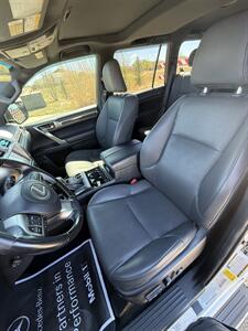 2020 Lexus GX 460 - Photo 9 - Frederick, CO 80504