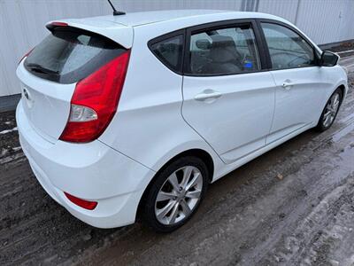 2012 Hyundai ACCENT SE   - Photo 3 - North Lima, OH 44452