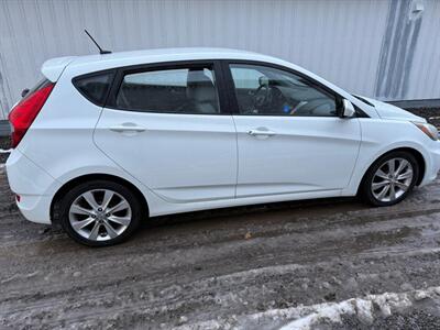 2012 Hyundai ACCENT SE   - Photo 2 - North Lima, OH 44452