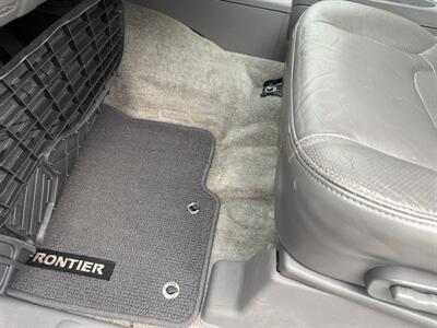 2012 Nissan Frontier SL   - Photo 23 - North Lima, OH 44452