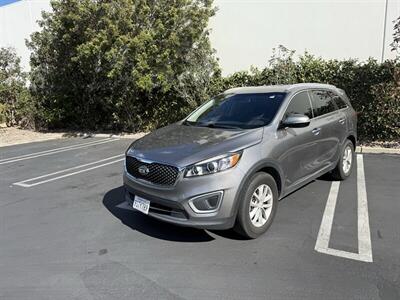 2018 Kia Sorento L   - Photo 8 - Anaheim, CA 92801