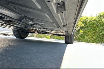 2022 Mercedes-Benz GLB 250   - Photo 16 - Anaheim, CA 92801