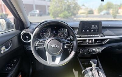 2021 Kia Forte FE   - Photo 16 - Anaheim, CA 92801