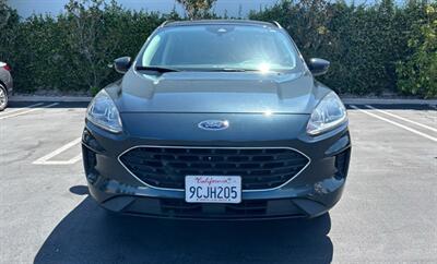 2022 Ford Escape Hybrid SE   - Photo 2 - Anaheim, CA 92801