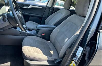 2022 Ford Escape Hybrid SE   - Photo 23 - Anaheim, CA 92801