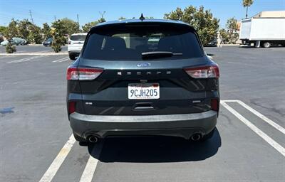 2022 Ford Escape Hybrid SE   - Photo 4 - Anaheim, CA 92801