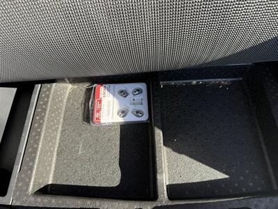 2017 Kia Niro Touring   - Photo 17 - Anaheim, CA 92801