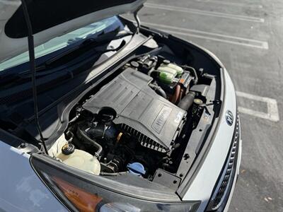 2017 Kia Niro Touring   - Photo 25 - Anaheim, CA 92801