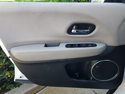 2016 Honda HR-V EX   - Photo 22 - Ramona, CA 92065
